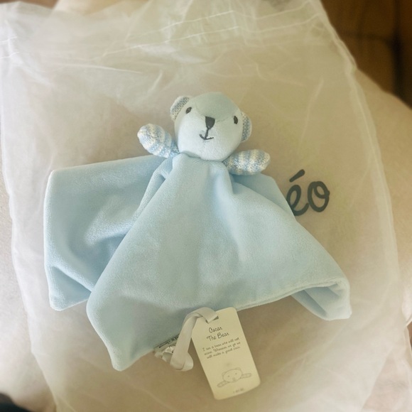 émilie & théo handsized blue teddy bear attached to tiny blanket. - Picture 2 of 4